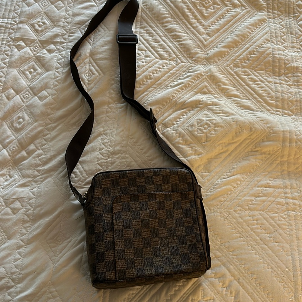 Louis Vuitton Crossbody